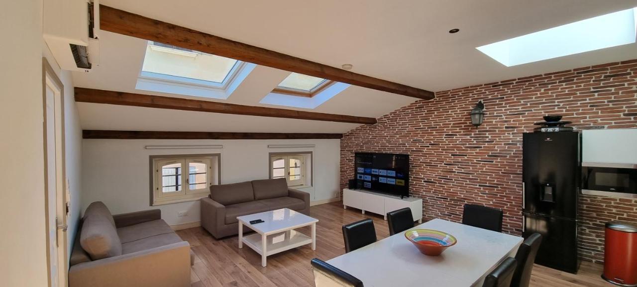 ツーロンChambre D'Hotes Sde, Wc Prive Climatise Dans Loft 80M2 Espace Commun Avec Les Habitants Salon Et Cuisineアパートメント エクステリア 写真