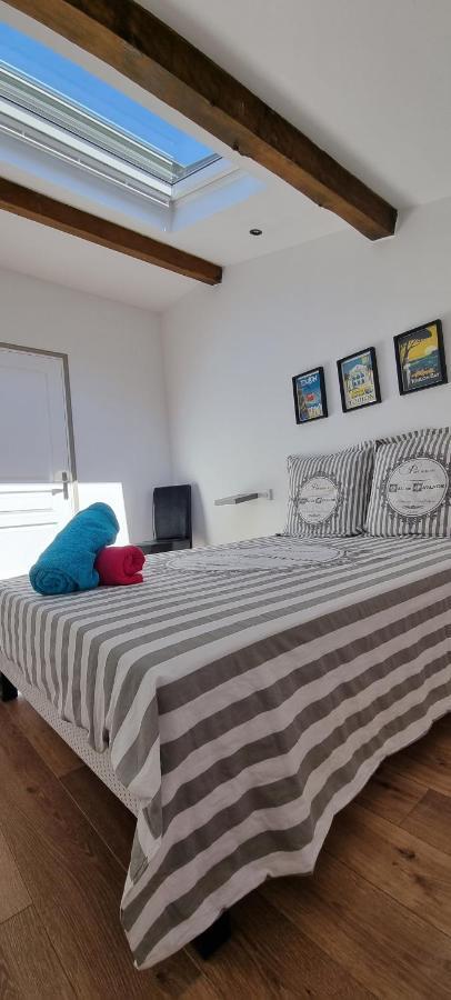 ツーロンChambre D'Hotes Sde, Wc Prive Climatise Dans Loft 80M2 Espace Commun Avec Les Habitants Salon Et Cuisineアパートメント エクステリア 写真