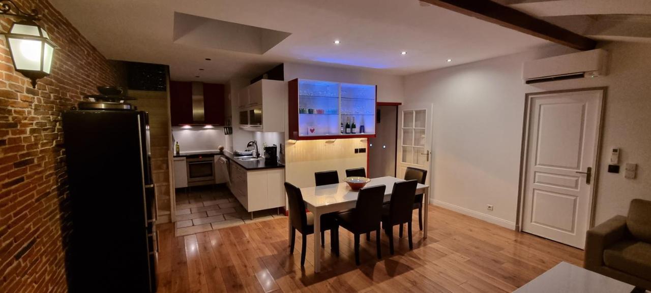 ツーロンChambre D'Hotes Sde, Wc Prive Climatise Dans Loft 80M2 Espace Commun Avec Les Habitants Salon Et Cuisineアパートメント エクステリア 写真